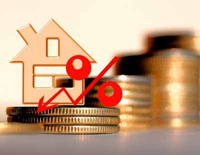 Start of the slowdown? Land Registry records monthly house price drop