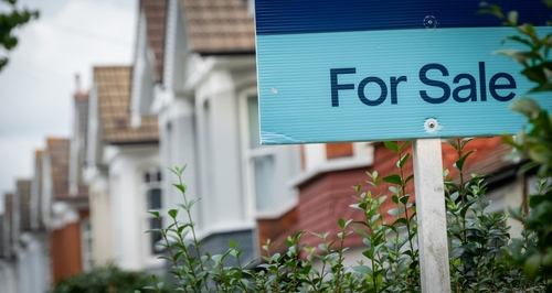 Councils warn agents over legality of For Sale board sites